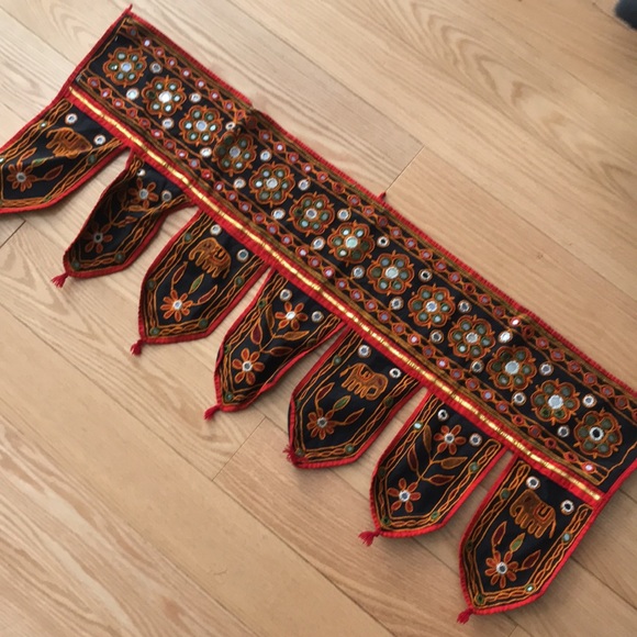 Fabric wall hanging - Picture 6 of 11